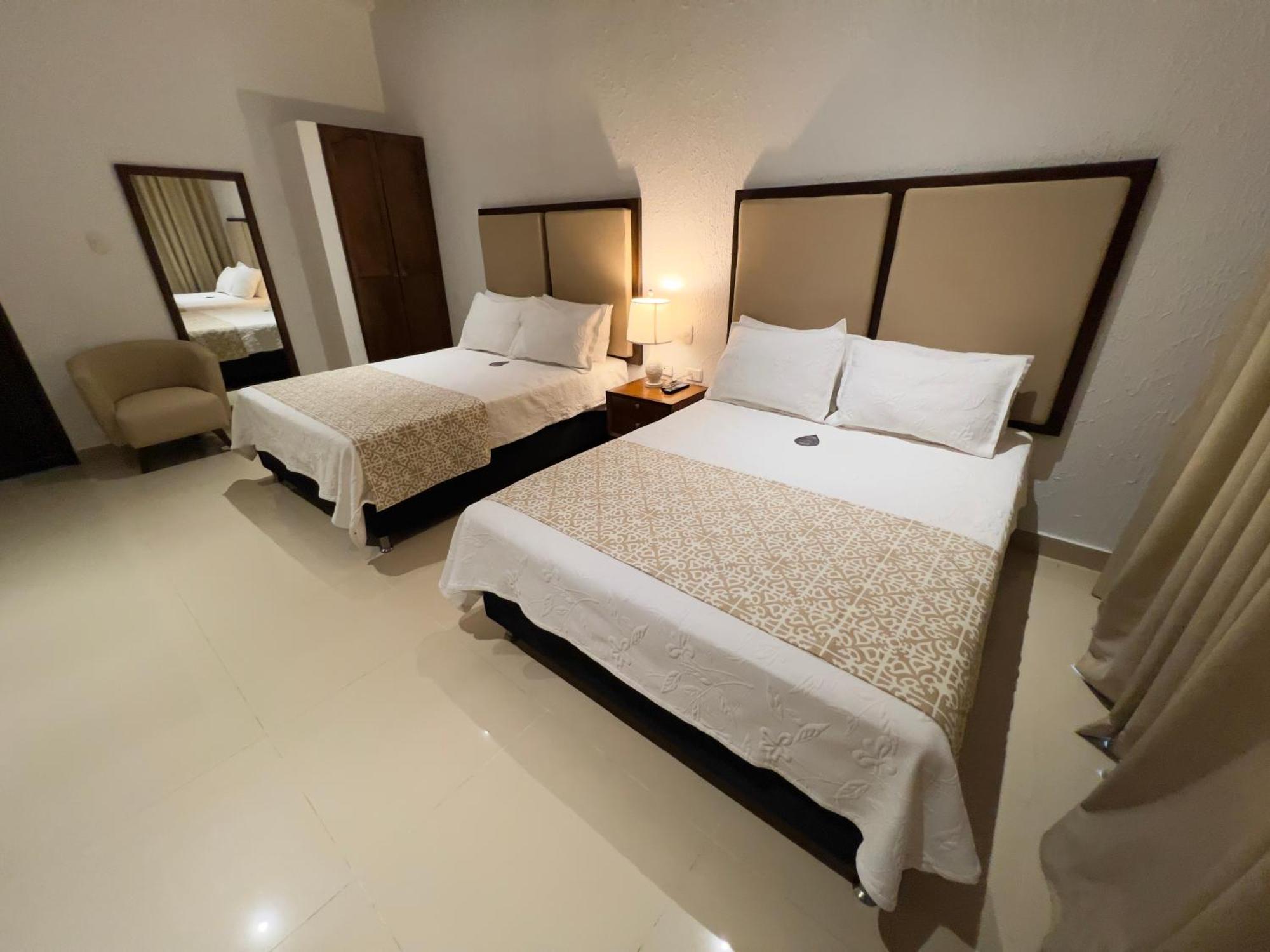 Hotel Dorado Plaza Centro Historico Cartagena Eksteriør bilde